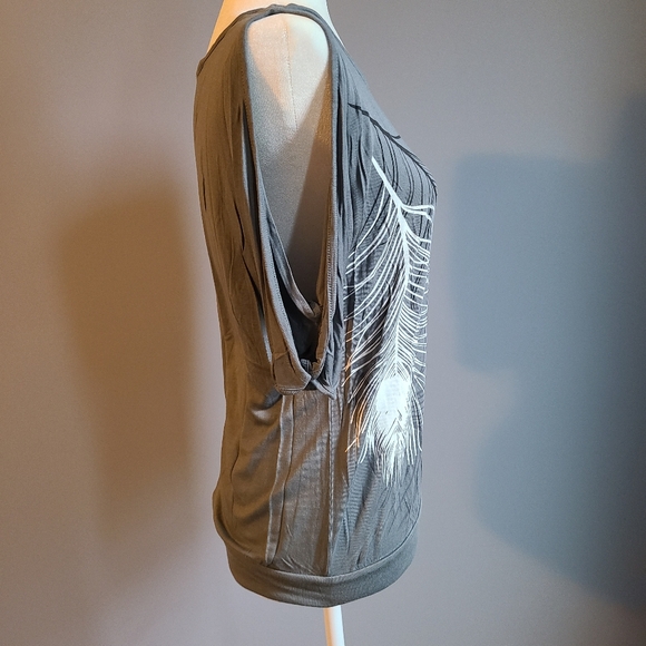 Lascana cold shoulder tee XS NWOT - Picture 3 of 4